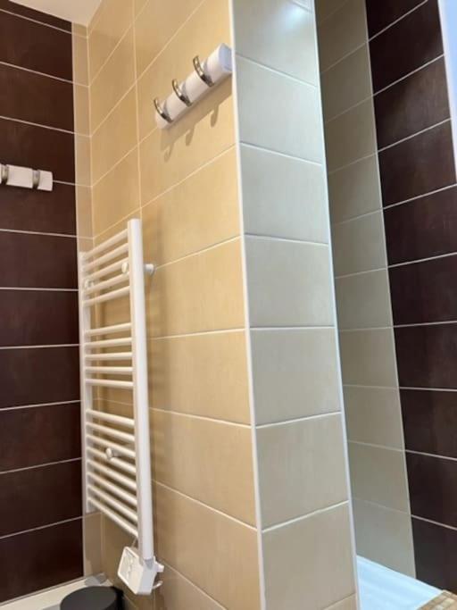 Appartement La Mongie Pied Des Pistes 7 Personnes Bagian luar foto